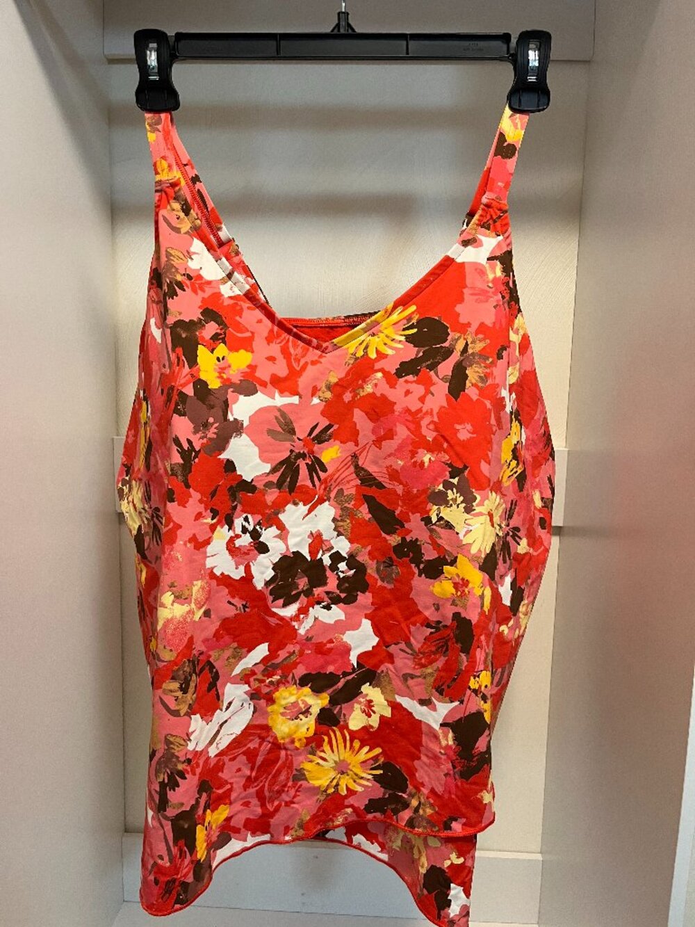 Land's End Women's Plus Tulip Hem Tankinin Swim Top in Size 3X